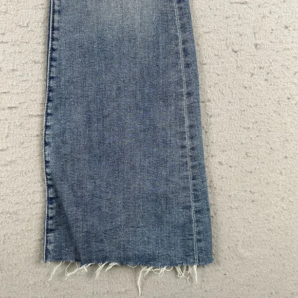 Mother The Weekender Fray Jeans Women's 24 Blue Denim Mid Rise Flare - Picture 5 of 16